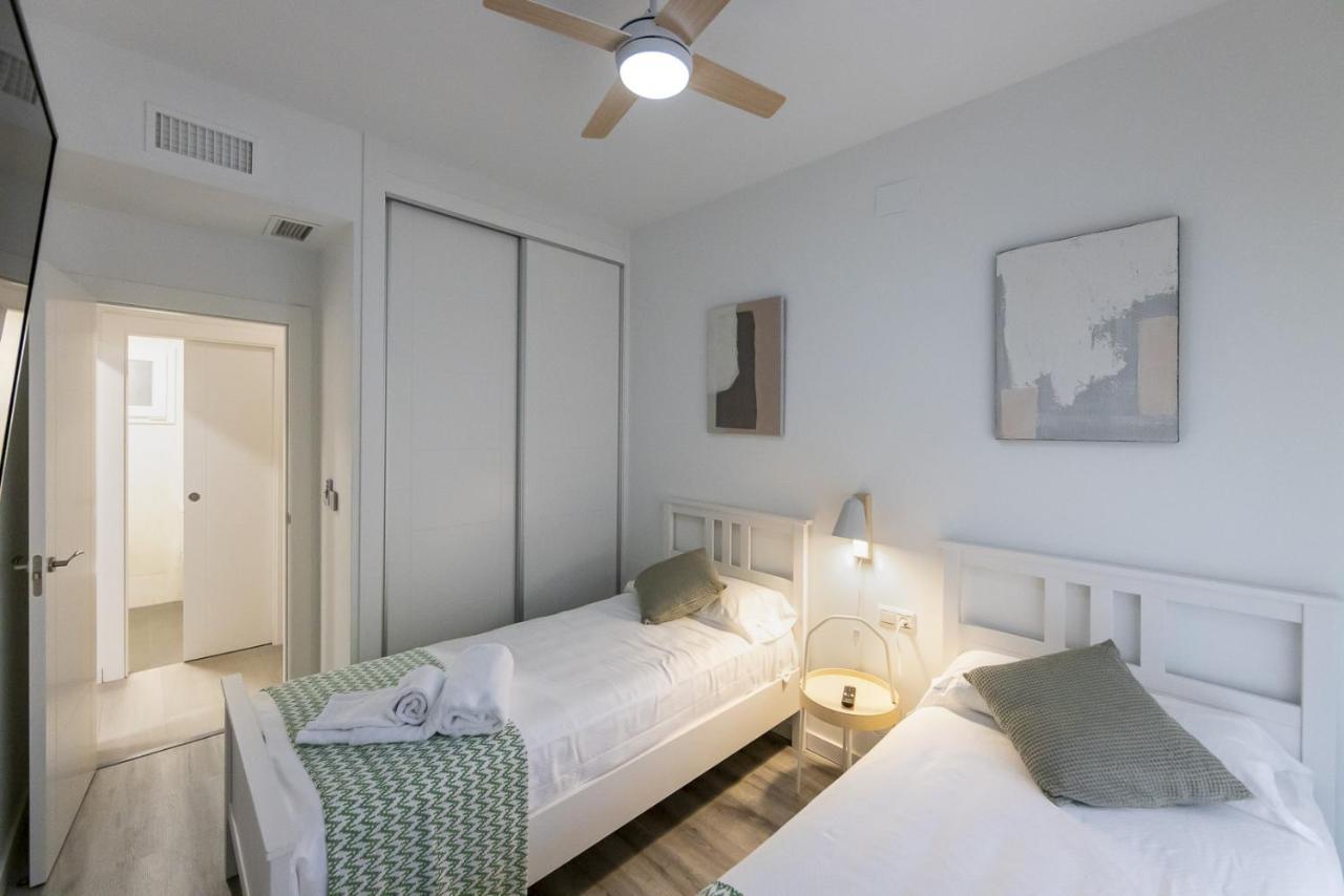 Homity Holidays - Playa Granada - Marina Golf Motril Buitenkant foto